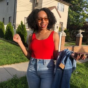 Aritzia Wilfred Free Bodysuit